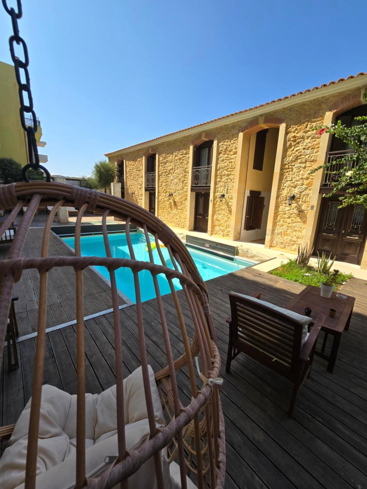 Volakas Beachfront Suites Retimno Zewnętrze zdjęcie